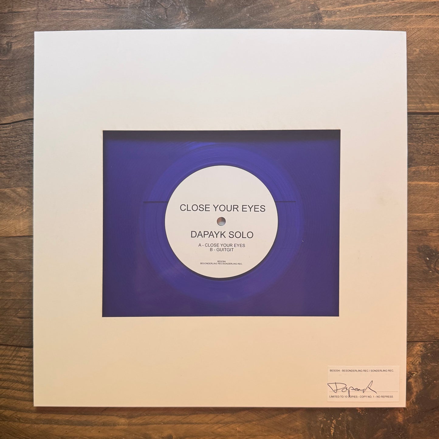 Dapayk Solo "Close your eyes", blue 12", 10 copies only (vinyl only) (Beso04)