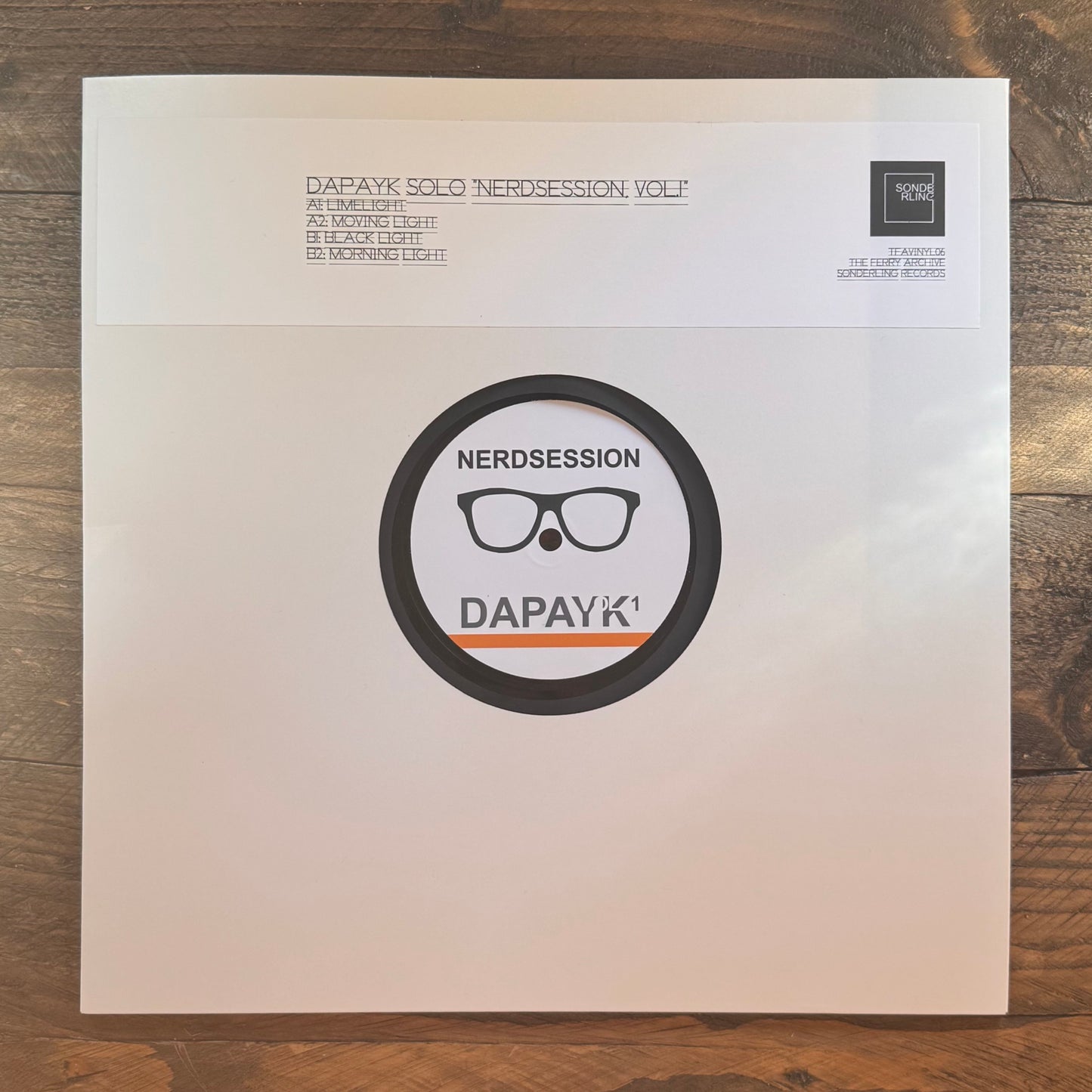 Dapayk Solo "Nerdsession, Vol.1" (TFAvinyl06)